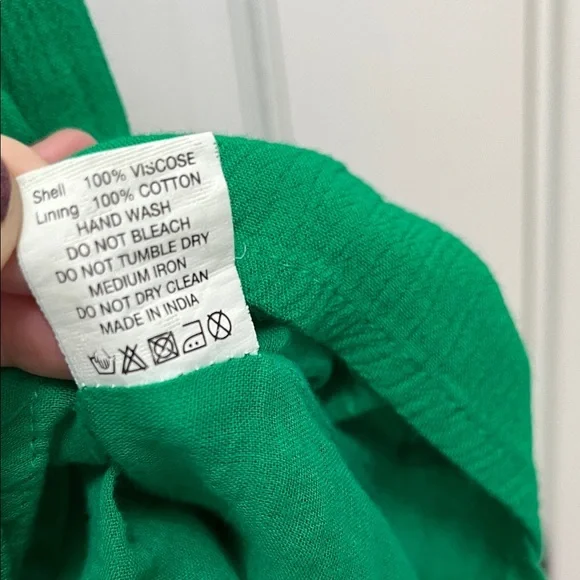 GOA Paris Kelly Green Ruffle Sleeve V-Neck Gauzy Tiered Mini Dress - Picture 13 of 13